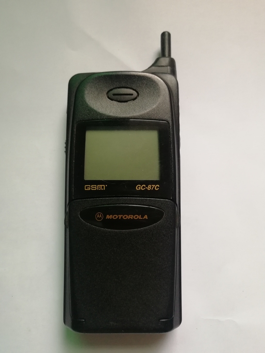 收藏好品相摩托罗拉GC87C老手机
