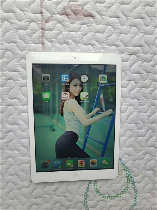 ipadmini2二手苹果9.7寸iPad...