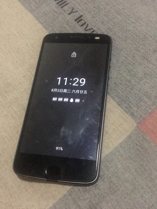 摩托罗拉z2f屏幕完美att版，4+64版...