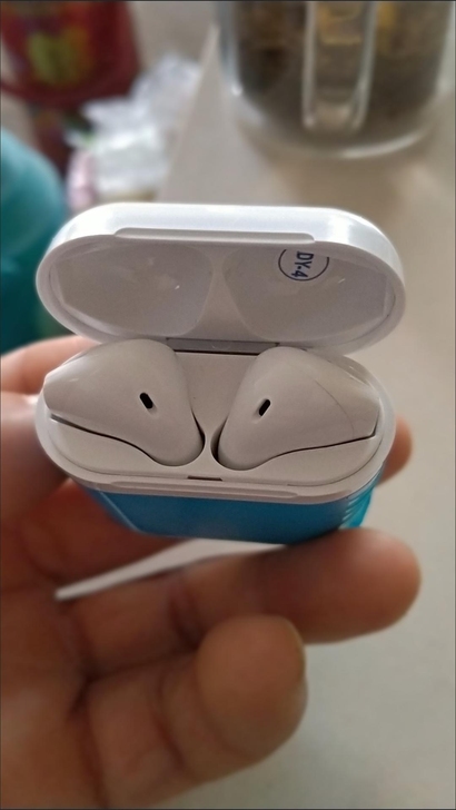蓝牙耳机 转手原因  这是朋友不干了库存了...