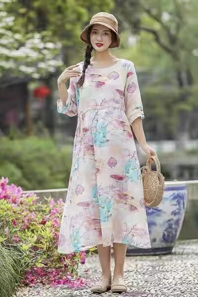 全新 苎麻印花复古连衣裙