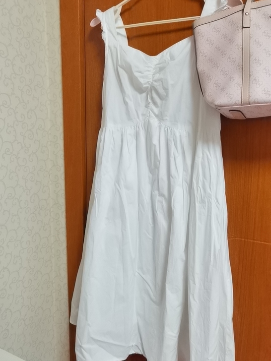 甜美风连衣裙换风格了出