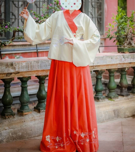 千韵岗家月下兔 全新仅拆包装试穿这是店家图...