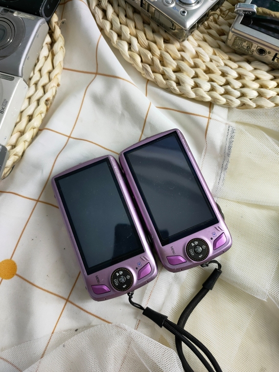 葡萄紫佳能ixus200  330