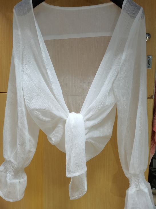 歌依妮 蕾丝雪纺衫，原购买信息在下方。春夏...