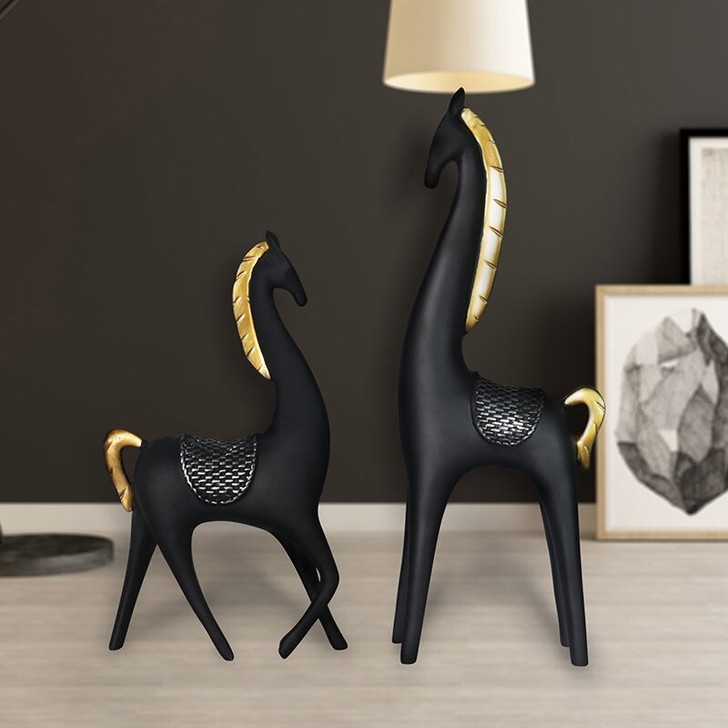 欧式酒柜装饰情侣对马摆设创意家居客厅玄关电...