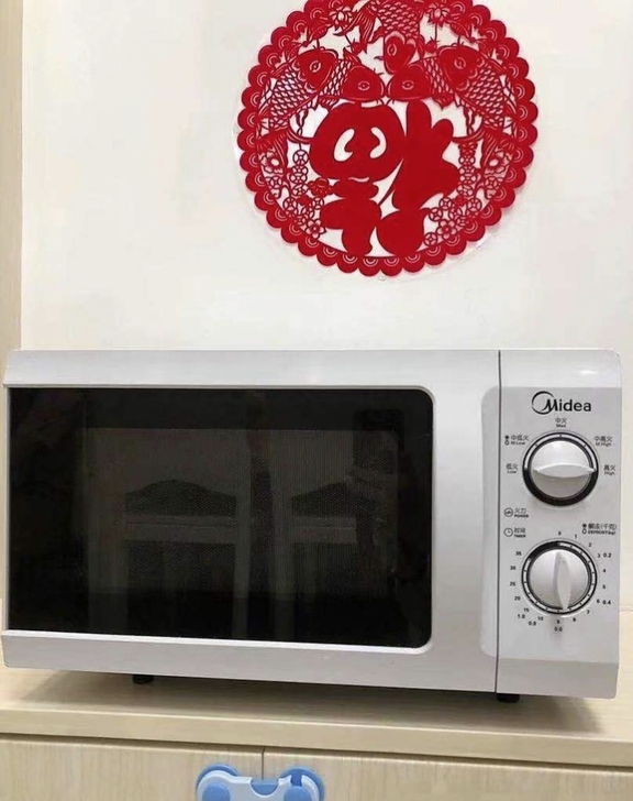 特价处理一批美的微波炉，9成新，可以邮寄，...