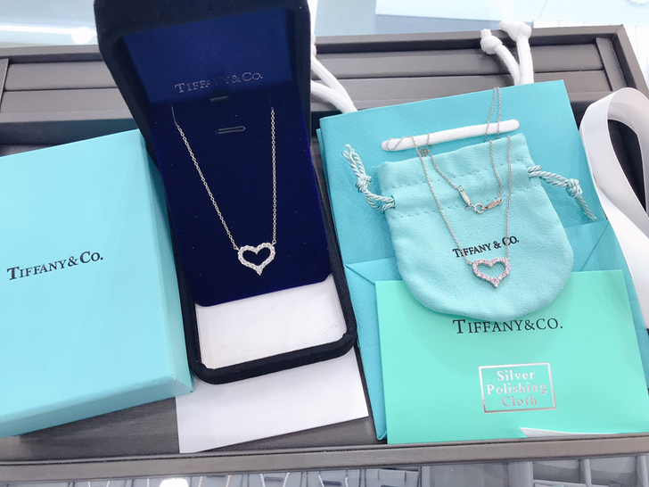 香港专柜提夫尼手链爱心钻石项链情人节礼物生...