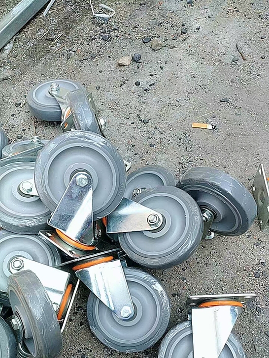 闲置一些角轮 新的当旧的卖了 都是没用过得...