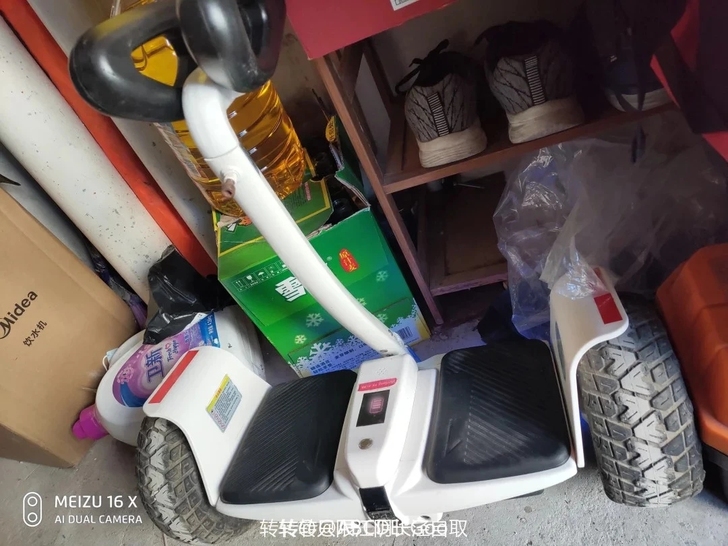 阿尔郎高端智能平衡车，限量版悍马款