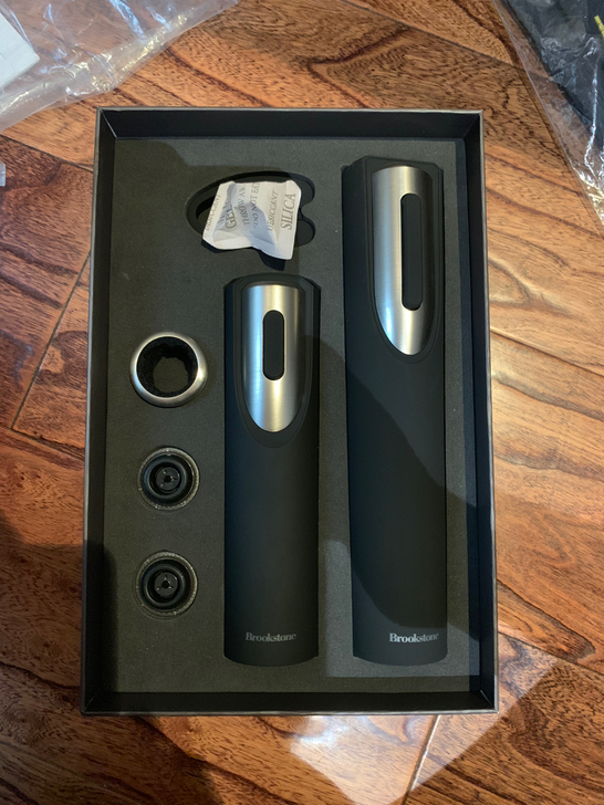 全新brookstone红酒配件礼盒 包含...
