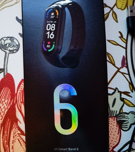 小米手表手环6,带过一次,有原装盒子,当时...