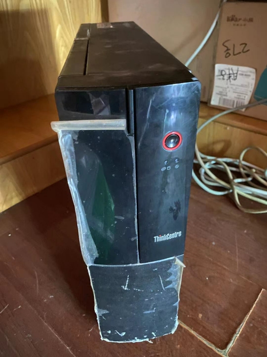 联想电脑主机E73S,价格720元,戴尔显...