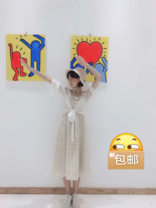 吊带裙,只拍照穿过一次