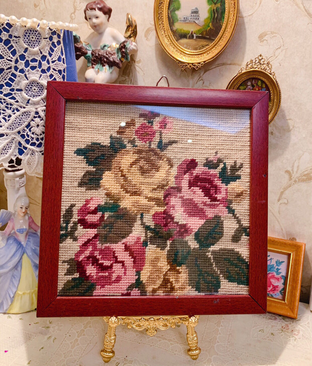 西洋古董牡丹花朵刺绣画 实木框