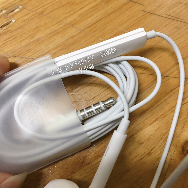 适用OPPO耳机R15梦镜版半入耳式原装耳...