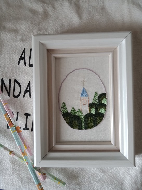 森林小屋 手工刺绣画
