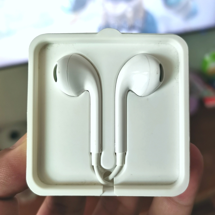 oppo r19原装耳机，买手机的时候送的...