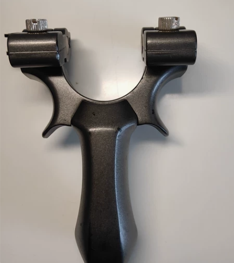 大鹏家的龙蛇弹弓，聚碳材质，有瑕疵，带瞄具...