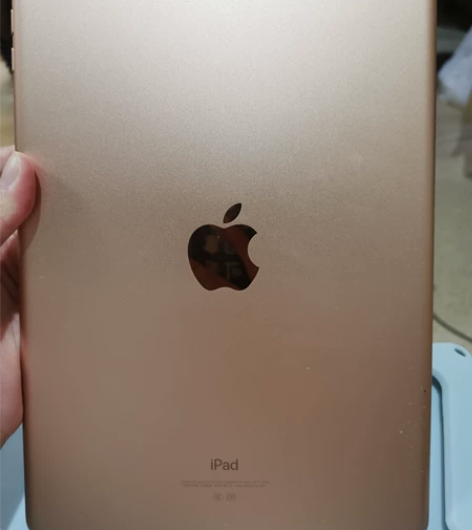2018版 ipad 感兴趣的话点“我想要...