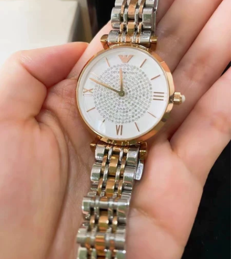 全新的阿玛尼满天星手表 朋友送的 不想要了...