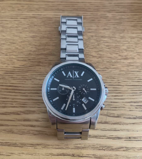 阿玛尼石英手表 保真，实体店入手 手表满电...