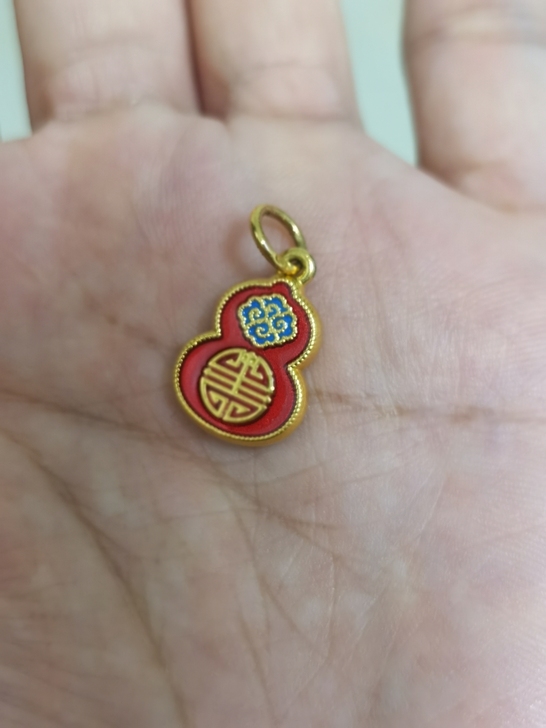 潮宏基国风黄金葫芦吊坠，所有票据都在，1....