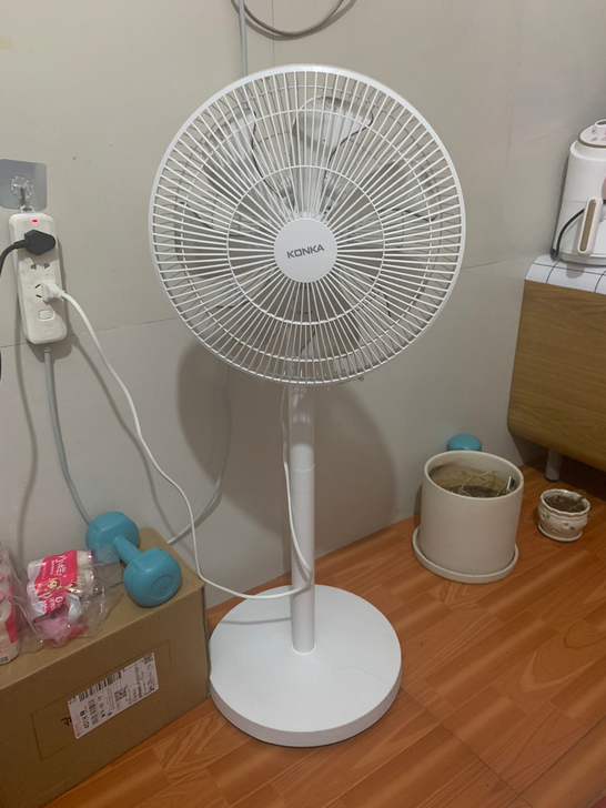 0.95米高电风扇,用了两个月,搬家用不到...