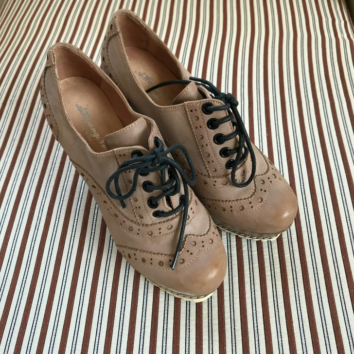全新包邮 巴洛克雕花复古vintage坡跟...