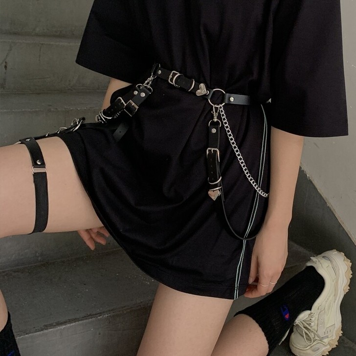 【出】朋克腰带女ins风机能风装饰jk格裙...