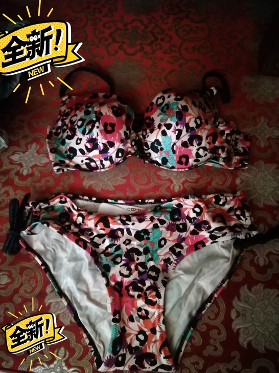 全新！全新！ELLE泳衣，奥莱买了好多她家...