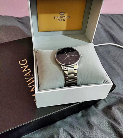 手表天王牌。实体店购买。买了新品不想带了。...