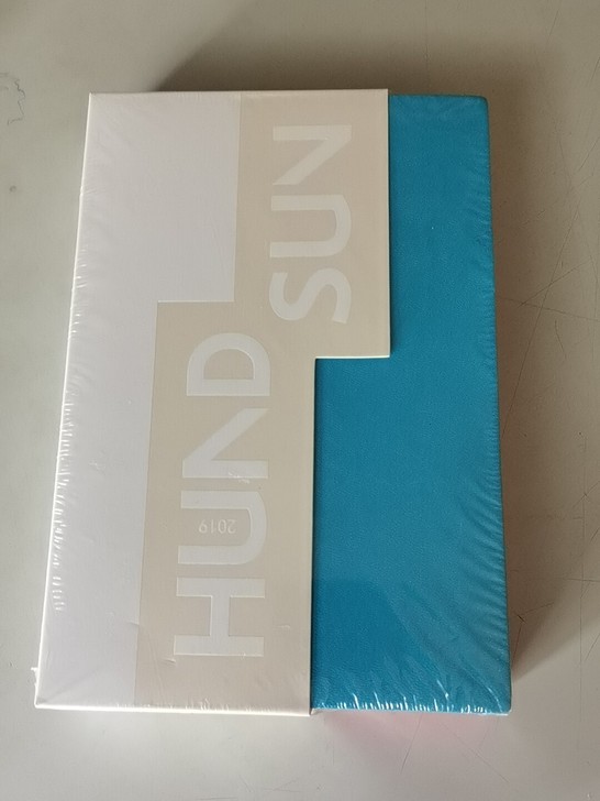 全新末拆 公司定制版高级红蓝记事本