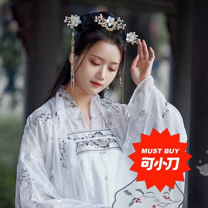 转手原因 过生日朋友送的,只是试穿了一下