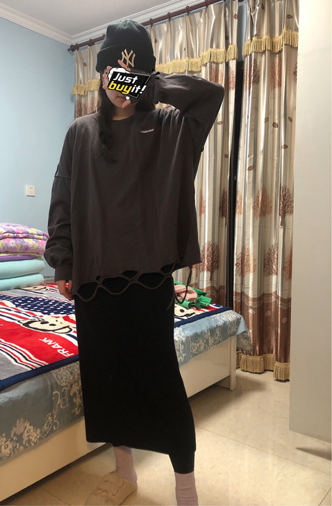 灰色嘻哈卫衣，均码宽松