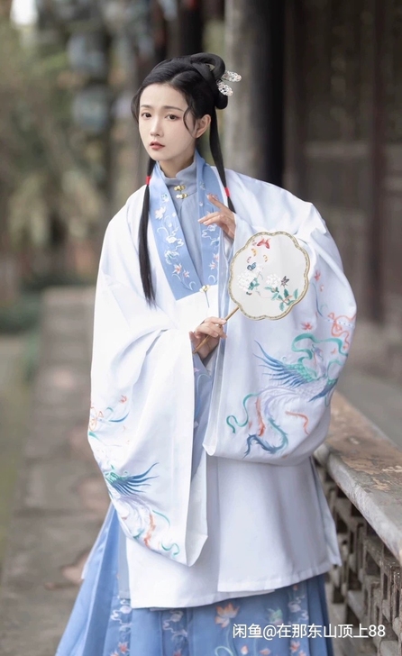 靳安家青鸾汉服已绝版