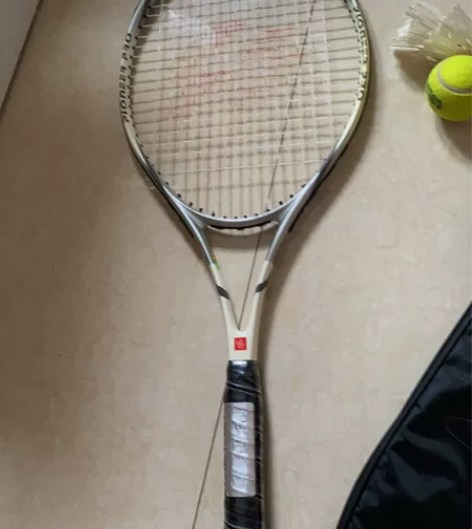 网球拍赠网球两个 网球王子之手冢 感兴趣的...