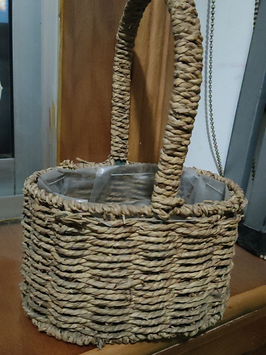 花篮，编织筐，干花蓝，5元处理。