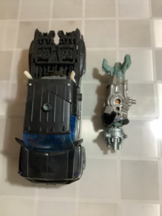 【出物贴】孩之宝电影系列变形金刚3美版航行...