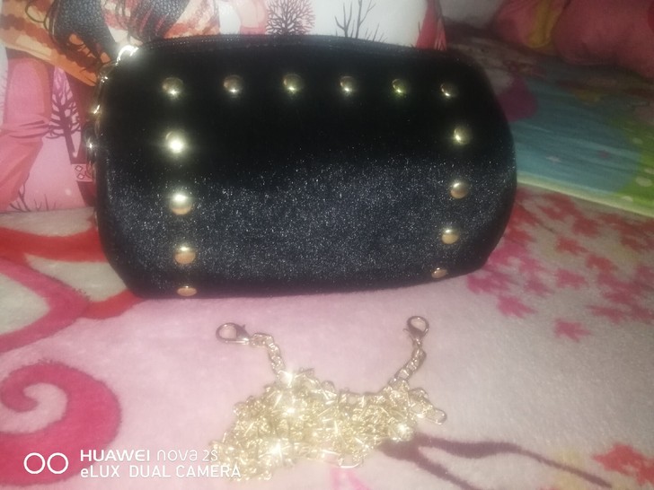 偏远地区不包邮！喜欢留言吧！