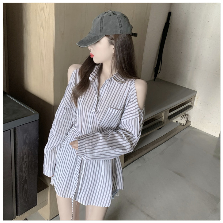 【狂欢价】ins条纹小心机露肩长袖上衣潮港...