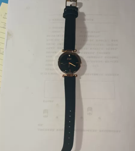 女士时尚手表，简约 感兴趣的话点“我想要”...