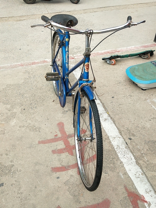 老上海凤凰自行车,中国上海自行车三厂。品相...
