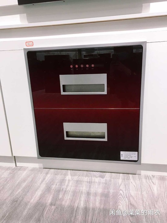 嵌入式消毒柜库存机全新!