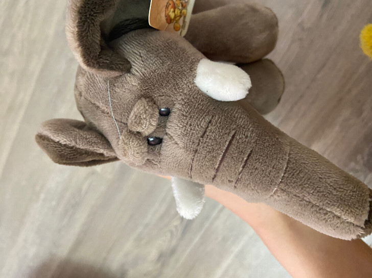 小象毛绒笔袋 全新吊牌未拆 点击我想要了解...