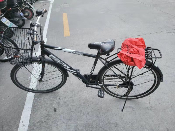 凤凰自行车26寸