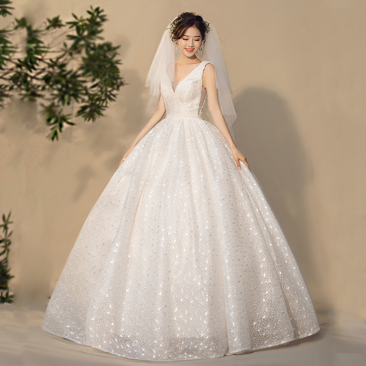 蔓榆 婚纱 仅婚礼晚宴穿了一小时