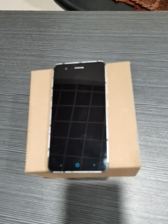 中兴BA510，8G内存，机身无质量问题，...