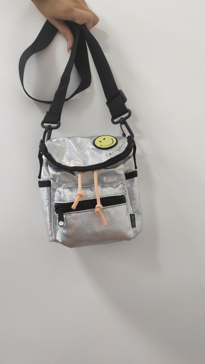 全新zara笑脸包正品，厂家直销，清理库存...