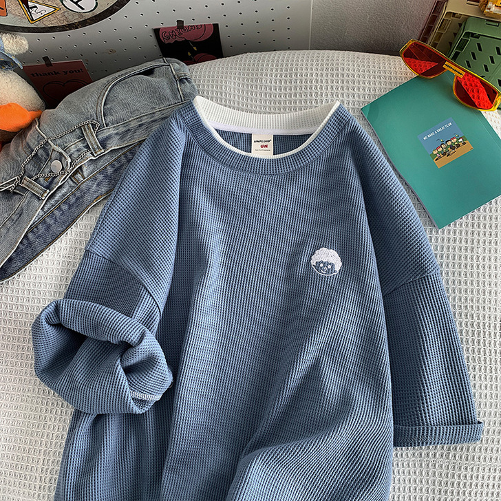 FKZ T恤 穿着有点大，只穿了一次，洗了...